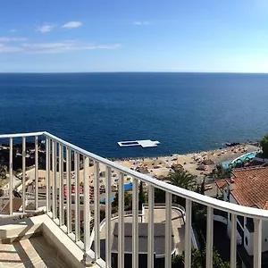 Do Mar Funchal (Madeira)