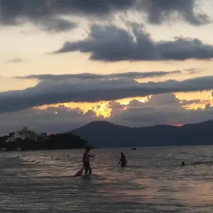 Sol De Verao Quarto em Acomodações Particulares Florianópolis